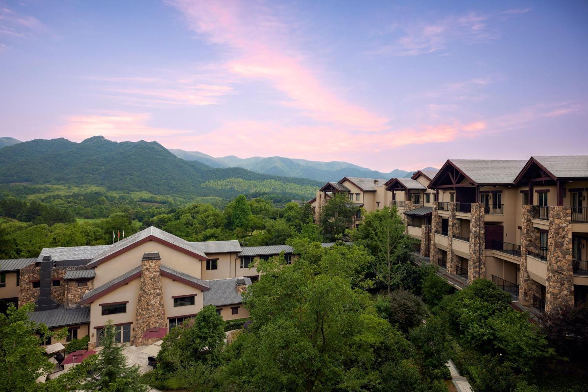 Jw Marriott Hotel Zhejiang Анджи Екстериор снимка
